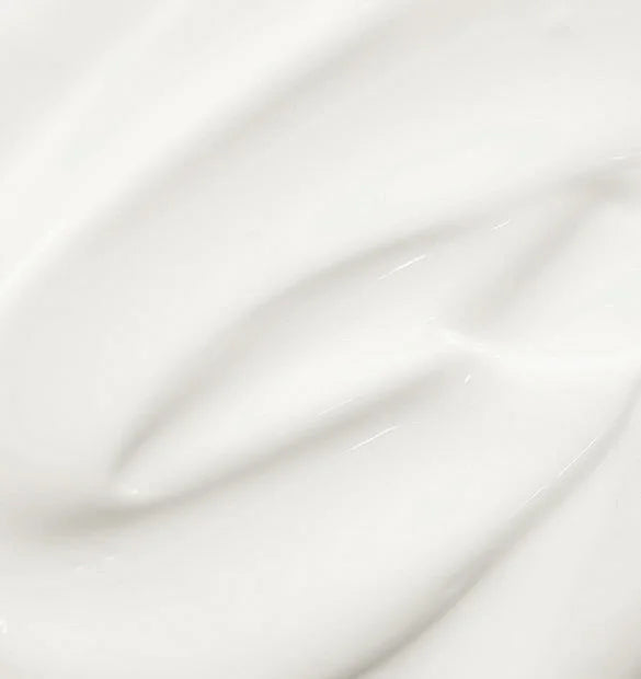 Visuel texture blanche creme hydratante visage et corps bebe Cattier