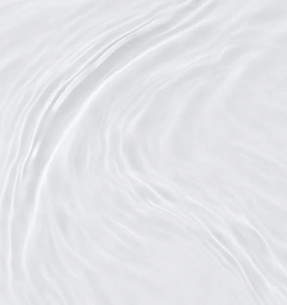 Visuel texture eau demaquillante Cattier